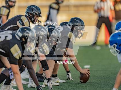 Thumbnail 2 in Bennington vs Lincoln Southeast photogallery.