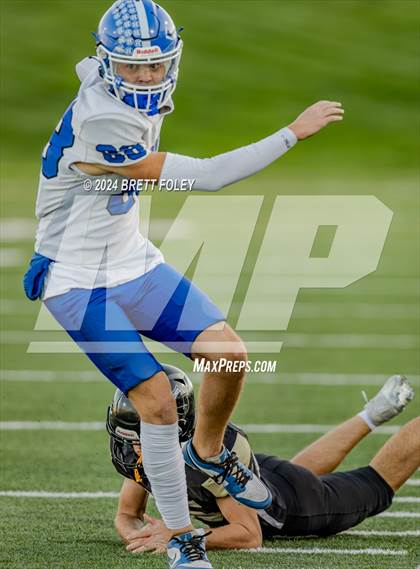 Thumbnail 1 in Bennington vs Lincoln Southeast photogallery.