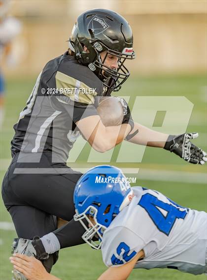 Thumbnail 2 in Bennington vs Lincoln Southeast photogallery.