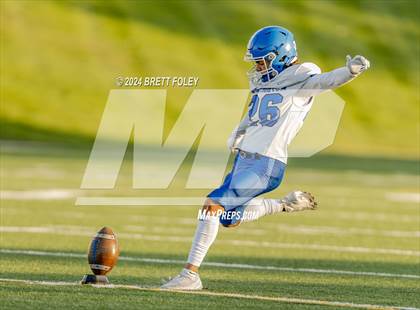 Thumbnail 1 in Bennington vs Lincoln Southeast photogallery.