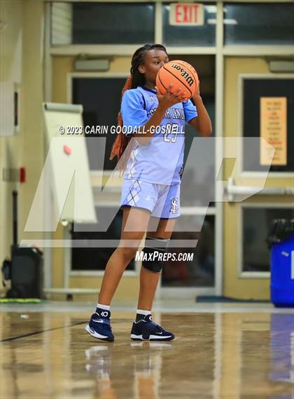 Thumbnail 3 in South Lenoir @ Croatan photogallery.