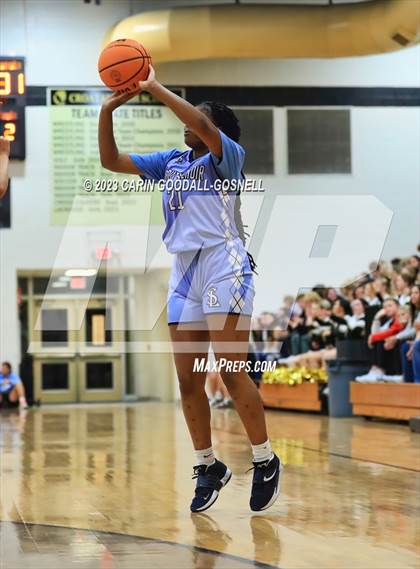Thumbnail 2 in South Lenoir @ Croatan photogallery.