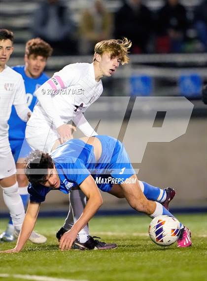 Thumbnail 2 in Whitney vs. Davis (CIF SJS D1 Final) photogallery.