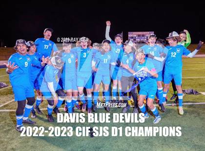 Thumbnail 1 in Whitney vs. Davis (CIF SJS D1 Final) photogallery.