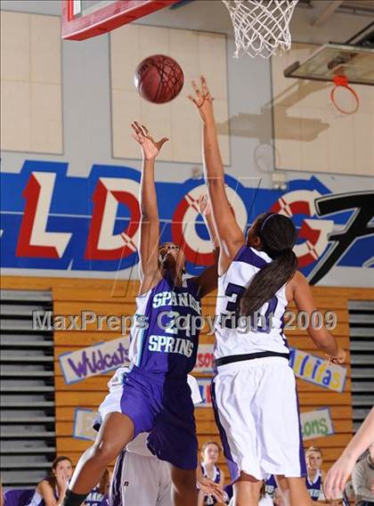 Thumbnail 3 in Spanish Springs vs. Franklin (Bulldog Winter Classic) photogallery.