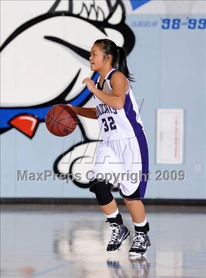 Thumbnail 1 in Spanish Springs vs. Franklin (Bulldog Winter Classic) photogallery.