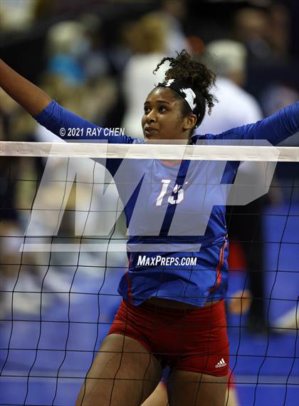 Thumbnail 2 in Cherry Creek vs. Ralston Valley (CHSAA 5A State M17) photogallery.