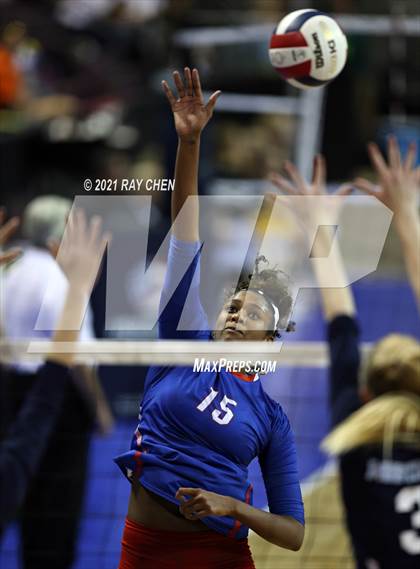 Thumbnail 3 in Cherry Creek vs. Ralston Valley (CHSAA 5A State M17) photogallery.