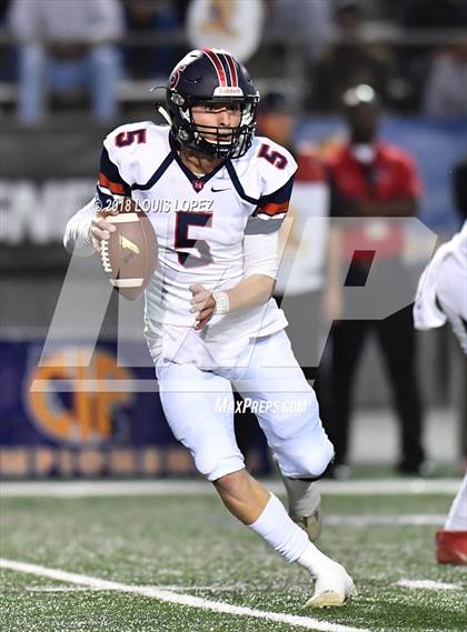 Thumbnail 3 in San Joaquin Memorial @ Lawndale (CIF State DIV 2A Championship) photogallery.