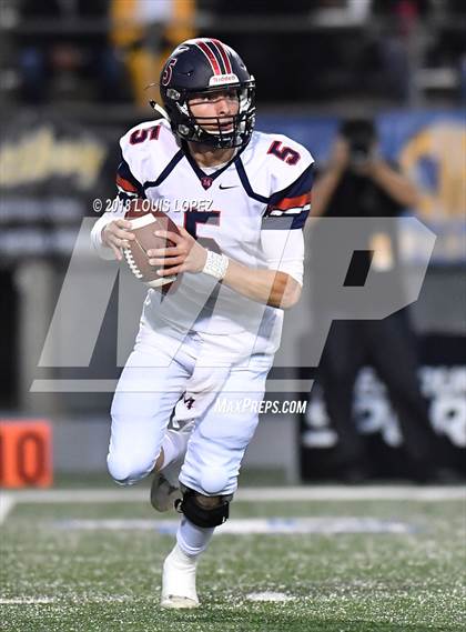 Thumbnail 2 in San Joaquin Memorial @ Lawndale (CIF State DIV 2A Championship) photogallery.