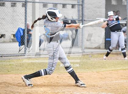 Thumbnail 1 in Shadow Creek vs Lake Creek (Brenham Tournament) photogallery.