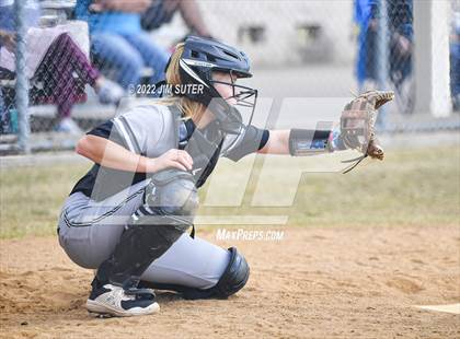 Thumbnail 1 in Shadow Creek vs Lake Creek (Brenham Tournament) photogallery.