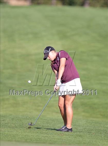 Thumbnail 3 in Galesburg vs Quincy vs Moline photogallery.