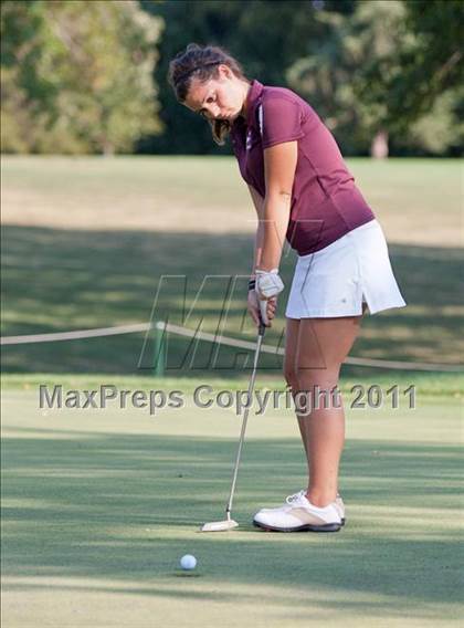 Thumbnail 1 in Galesburg vs Quincy vs Moline photogallery.