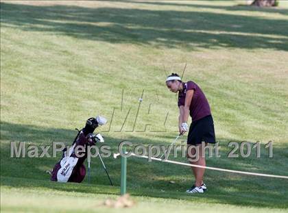 Thumbnail 1 in Galesburg vs Quincy vs Moline photogallery.