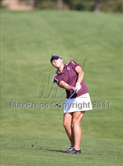 Thumbnail 2 in Galesburg vs Quincy vs Moline photogallery.