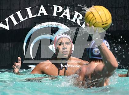Thumbnail 3 in Villa Park vs. University (Villa Park Classic) photogallery.