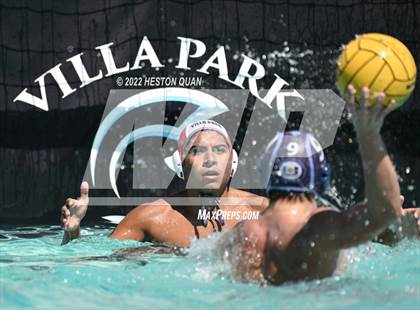 Thumbnail 1 in Villa Park vs. University (Villa Park Classic) photogallery.