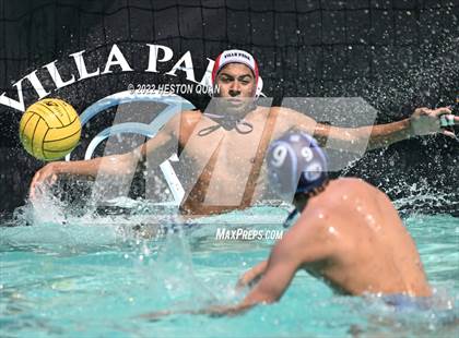 Thumbnail 1 in Villa Park vs. University (Villa Park Classic) photogallery.