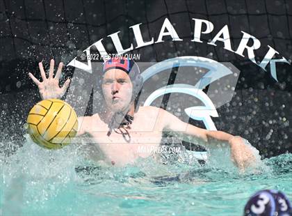 Thumbnail 2 in Villa Park vs. University (Villa Park Classic) photogallery.