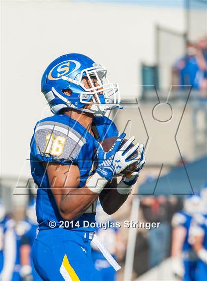 Thumbnail 2 in Bellarmine @ Serra photogallery.