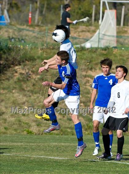 Thumbnail 2 in Newbury Park Adventist vs. Cate (CIF SS D7 Playoffs) photogallery.