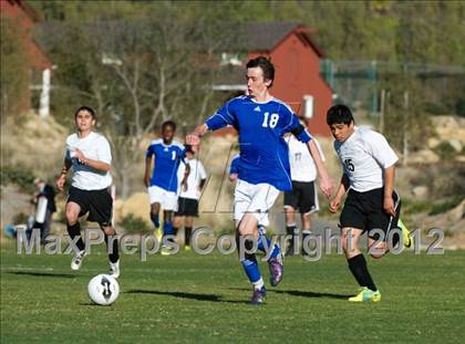 Thumbnail 3 in Newbury Park Adventist vs. Cate (CIF SS D7 Playoffs) photogallery.