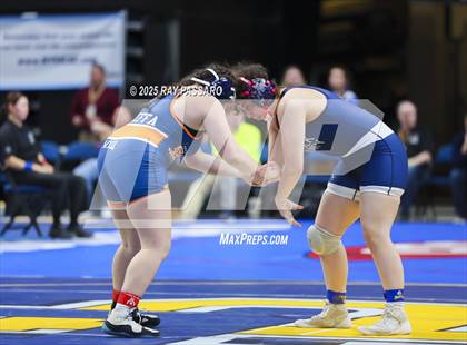 Thumbnail 1 in NYSPHSAA Finals (Round 1) photogallery.