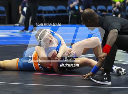 Thumbnail 3 in NYSPHSAA Finals (Round 1) photogallery.