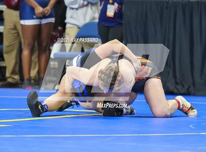 Thumbnail 1 in NYSPHSAA Finals (Round 1) photogallery.