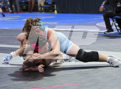 Thumbnail 1 in NYSPHSAA Finals (Round 1) photogallery.