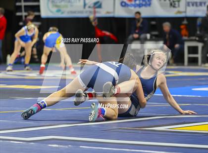 Thumbnail 3 in NYSPHSAA Finals (Round 1) photogallery.