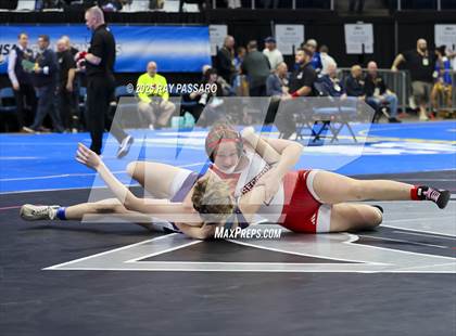 Thumbnail 1 in NYSPHSAA Finals (Round 1) photogallery.