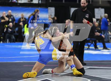 Thumbnail 3 in NYSPHSAA Finals (Round 1) photogallery.
