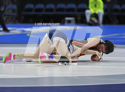 Thumbnail 1 in NYSPHSAA Finals (Round 1) photogallery.
