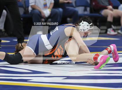 Thumbnail 3 in NYSPHSAA Finals (Round 1) photogallery.