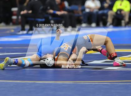 Thumbnail 1 in NYSPHSAA Finals (Round 1) photogallery.