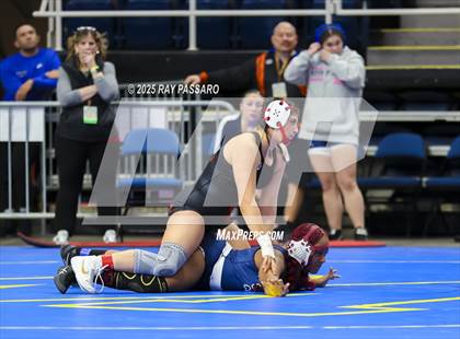 Thumbnail 1 in NYSPHSAA Finals (Round 1) photogallery.