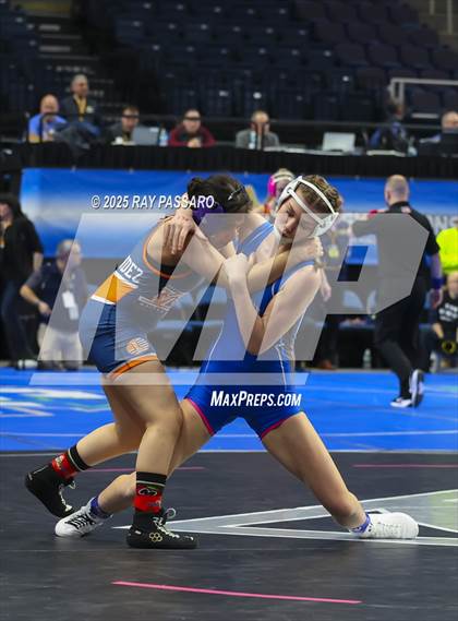 Thumbnail 2 in NYSPHSAA Finals (Round 1) photogallery.