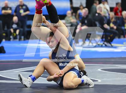 Thumbnail 1 in NYSPHSAA Finals (Round 1) photogallery.