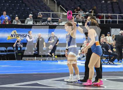 Thumbnail 1 in NYSPHSAA Finals (Round 1) photogallery.