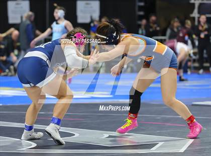 Thumbnail 1 in NYSPHSAA Finals (Round 1) photogallery.