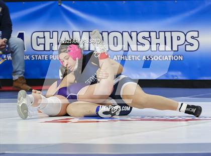 Thumbnail 1 in NYSPHSAA Finals (Round 1) photogallery.
