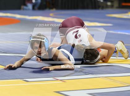 Thumbnail 1 in NYSPHSAA Finals (Round 1) photogallery.