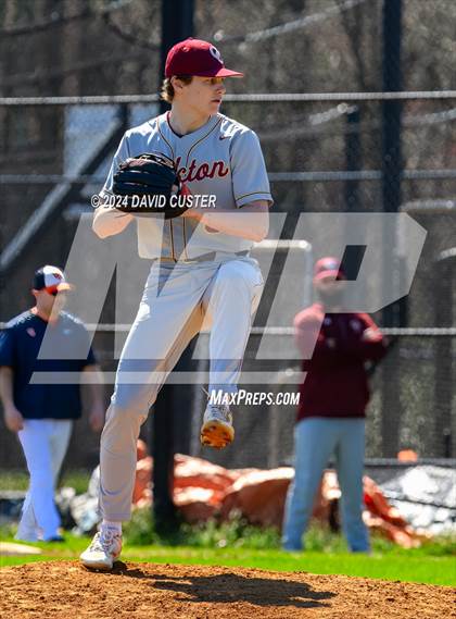 Thumbnail 3 in Oakton @ West Springfield photogallery.