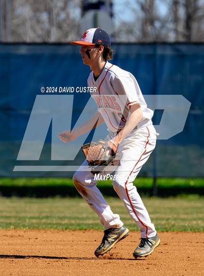 Thumbnail 3 in Oakton @ West Springfield photogallery.