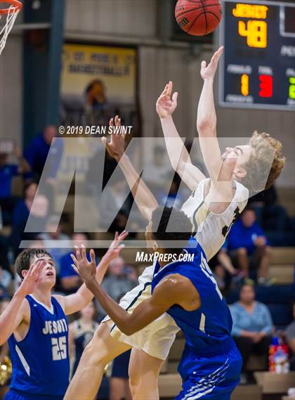 Thumbnail 3 in Jesuit @ St. Pius X Catholic photogallery.