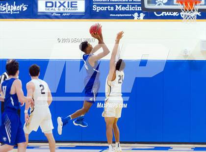 Thumbnail 1 in Jesuit @ St. Pius X Catholic photogallery.