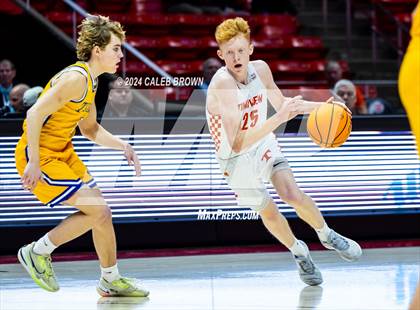 Thumbnail 2 in Timpview vs. Orem (UHSAA 5A Quarterfinal) photogallery.