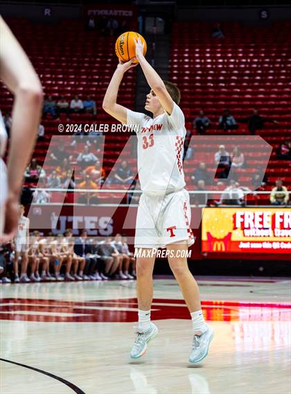 Thumbnail 1 in Timpview vs. Orem (UHSAA 5A Quarterfinal) photogallery.